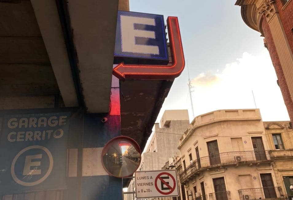 PARKING CERRITO